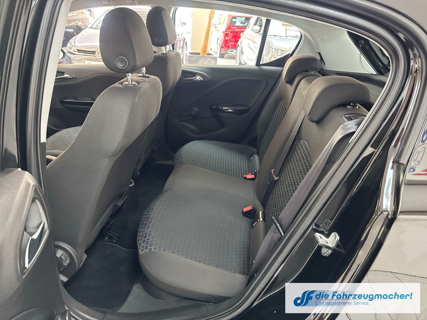 Fahrzeugabbildung Opel Corsa E Edition Navi Apple CarPlay Android Auto