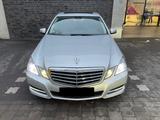 Mercedes-Benz E 200 CDI BlueEFFICIENCY AVANTGARDE * TÜV NEU * - Mercedes-Benz E 200: Cdi Avantgarde