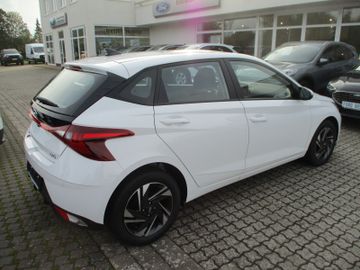 Hyundai i20 PDC + Kamera PA