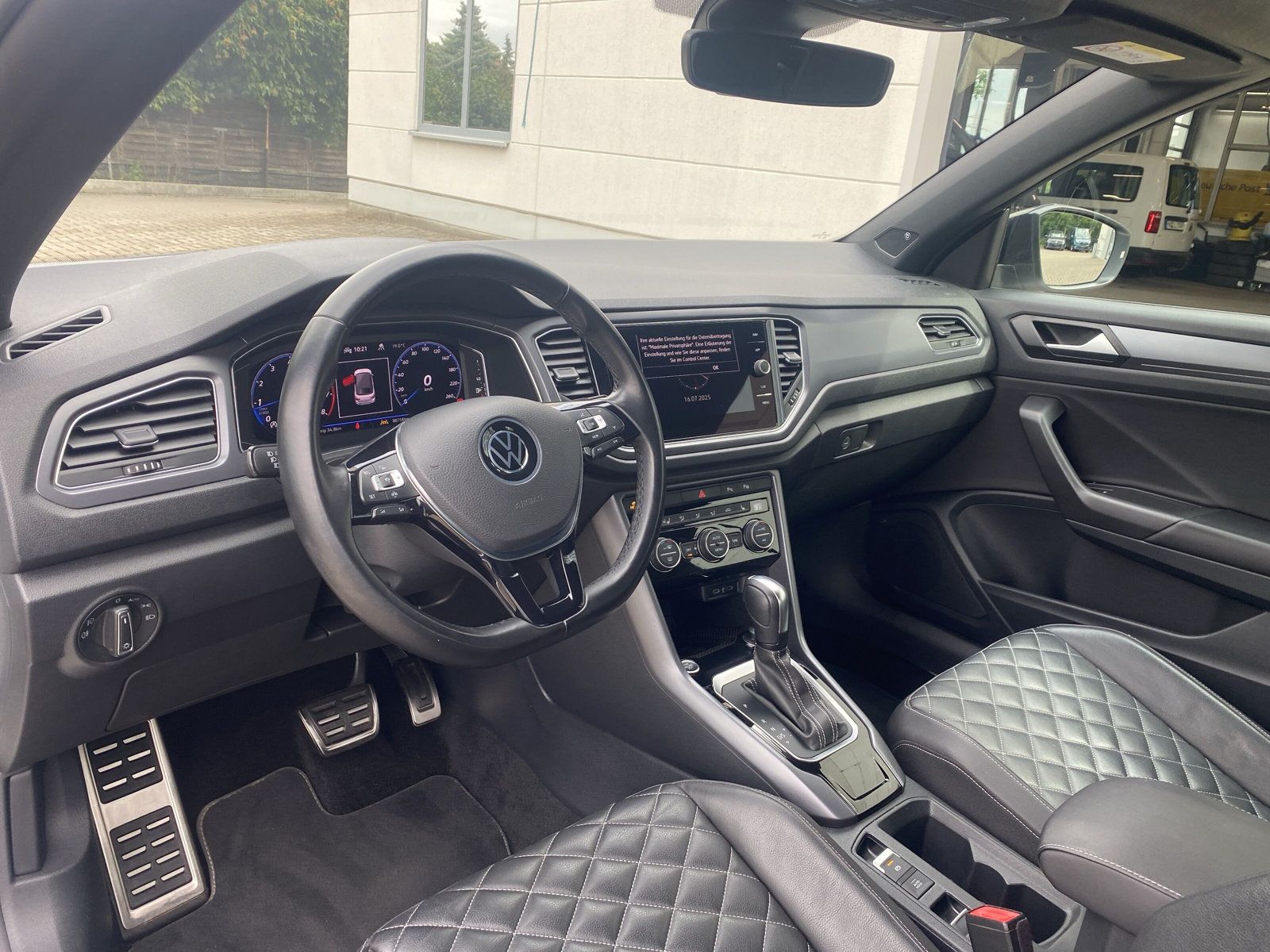 Volkswagen T-Roc - Bild 10