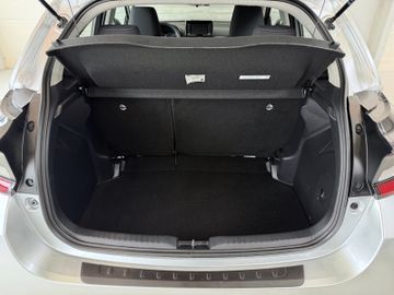 Toyota Yaris - 11
