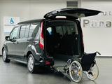 Ford Grand Tourneo Titanium Behindertengerecht-Rampe