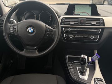 BMW 118 - 9