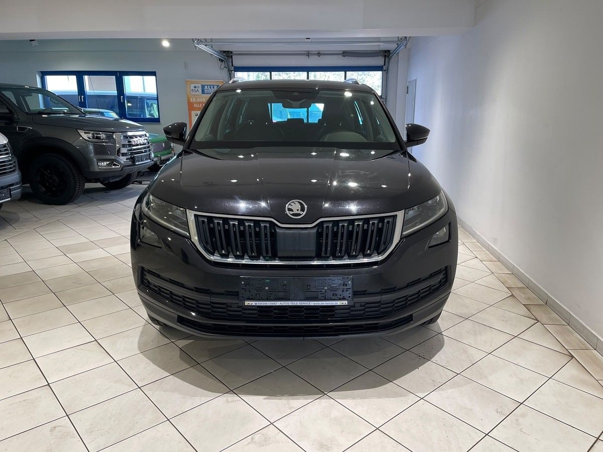 Skoda Kodiaq 2.0TSI DSG Soleil 4x4 AHZV LEDER NAVI StH imagem 2