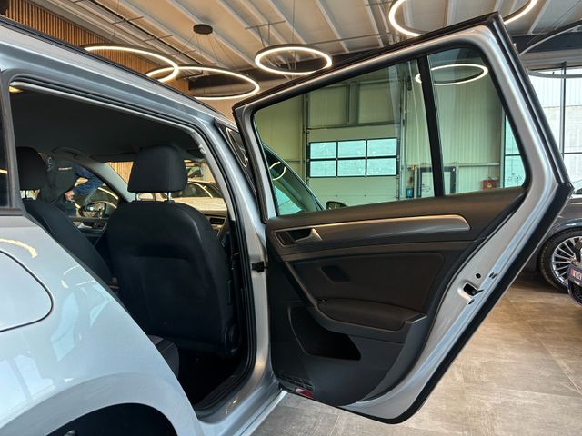 Volkswagen Golf VII Variant Trendline BMT *Bi-Xenon*Klima*