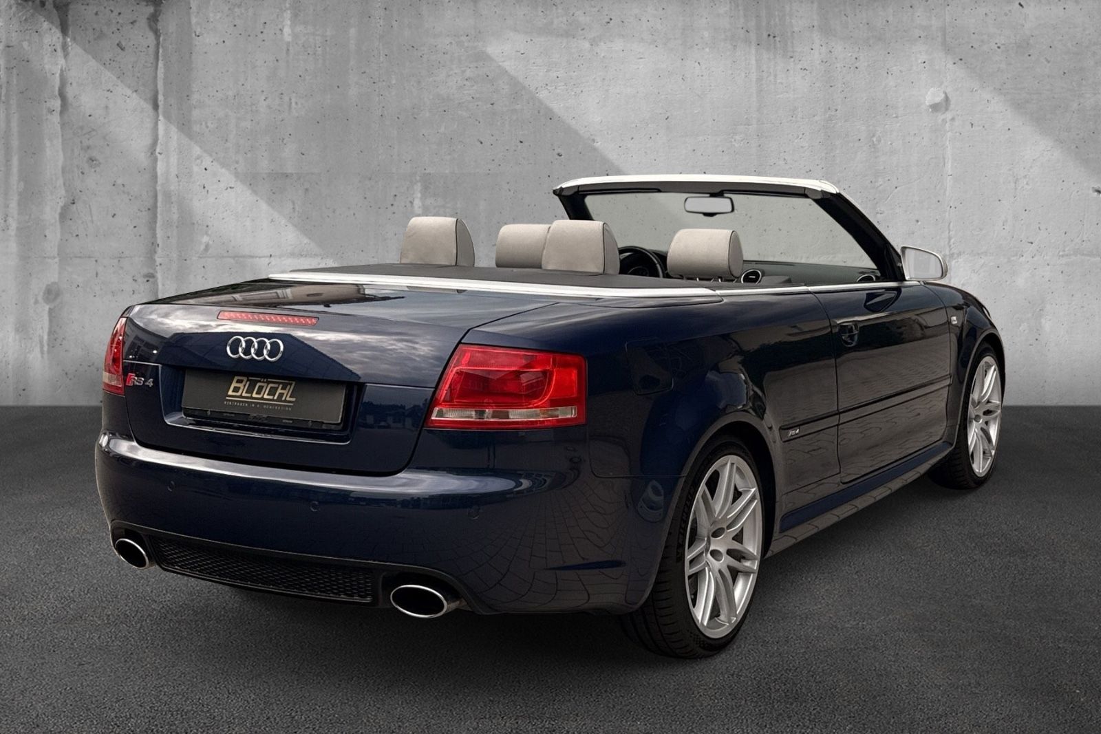 Fahrzeugabbildung Audi RS4 Cabrio*Top Zustand*Scheckheft*Sammler