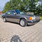 Mercedes-Benz Mercedes Benz W124  300E - Mercedes-Benz 300: W124 300e