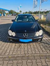 Mercedes-Benz Mercedes Clk 270 cdi automatik Tüv bis 09/... - Mercedes-Benz CLK 270 aus 2003