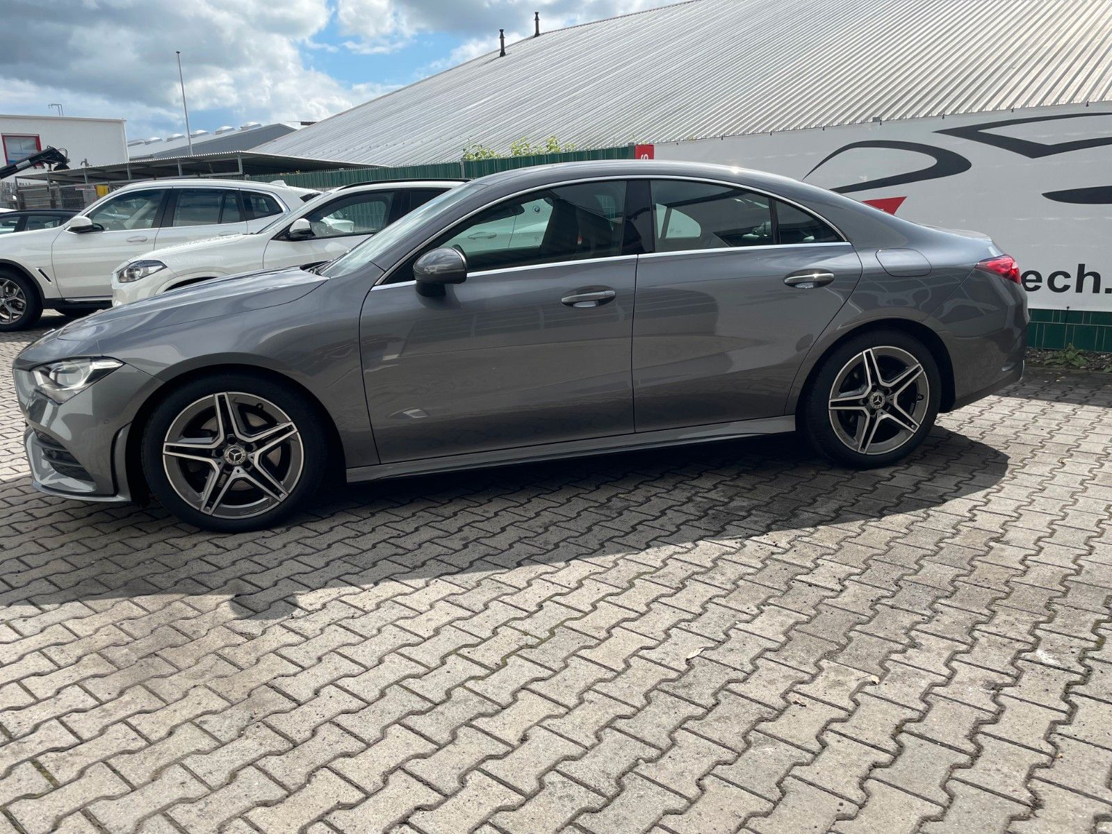 Mercedes-Benz CLA 220 d AMG Navigation Head Up Kamera foto 4