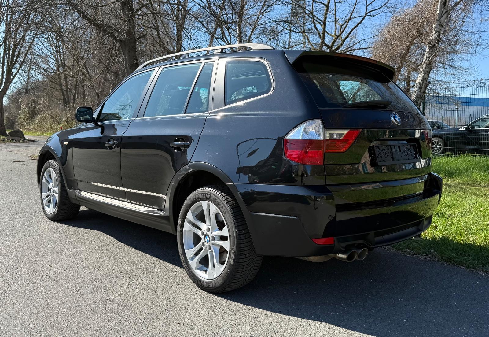 BMW X3 3.0sd/"M-Sportpaket"/Voll./Navi/Panorama/Xeno