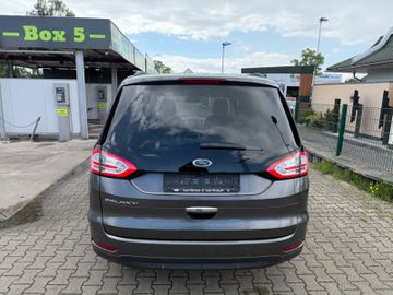 Ford Galaxy - 4