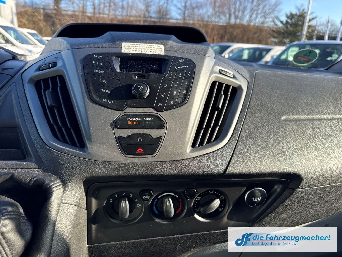 Fahrzeugabbildung Ford Transit Custom Tourneo 300 L1 *2504