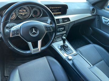 Mercedes C 300 - 8