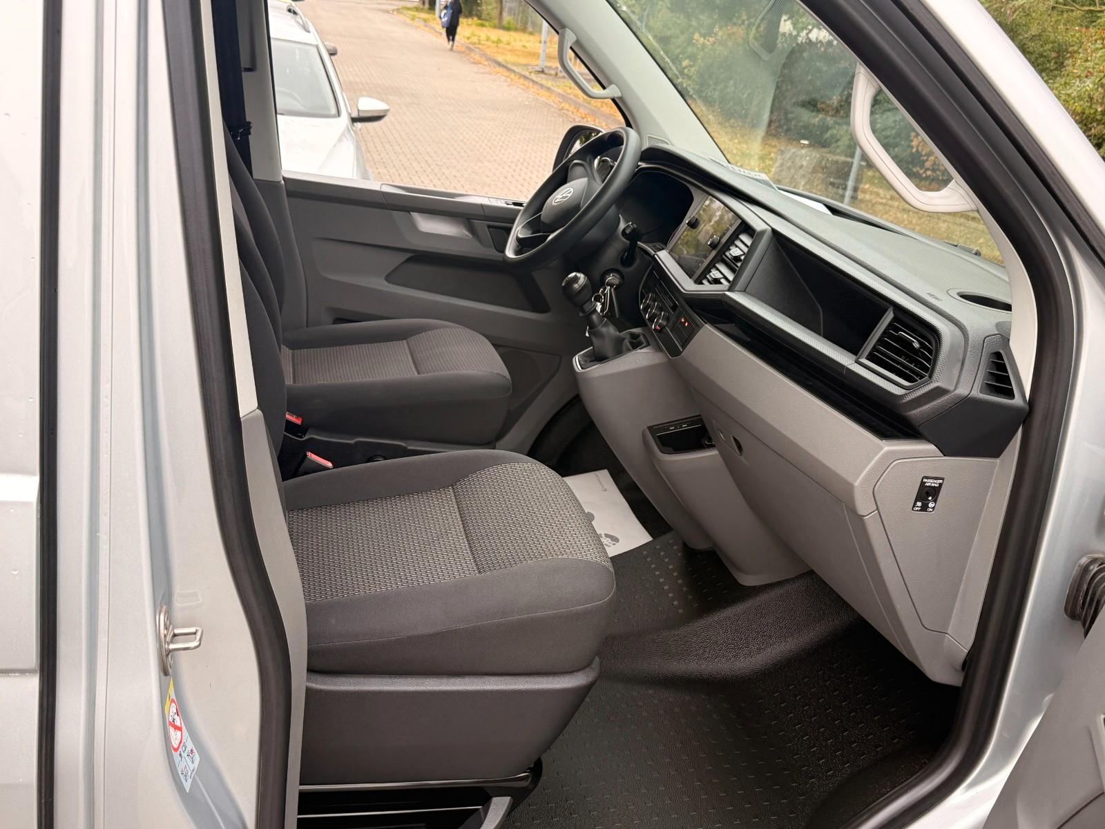 Volkswagen T6.1 2.0 TDI Transporter Kasten FWD*GR.NAVI*PDC*