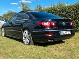 Volkswagen VW Passat Cc R-Line - Volkswagen Passat CC mit Benzin-Antrieb: Limousine