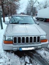 Jeep Grand Cherokee 5.2 Limited Auto Limited - Jeep Grand Cherokee mit Benzin-Antrieb: Geländewagen, 5.2