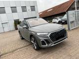 Audi Q5 40 TDI quattro S line PANO*HUD*360°*SIDE*AHK - Audi Q5: Grau