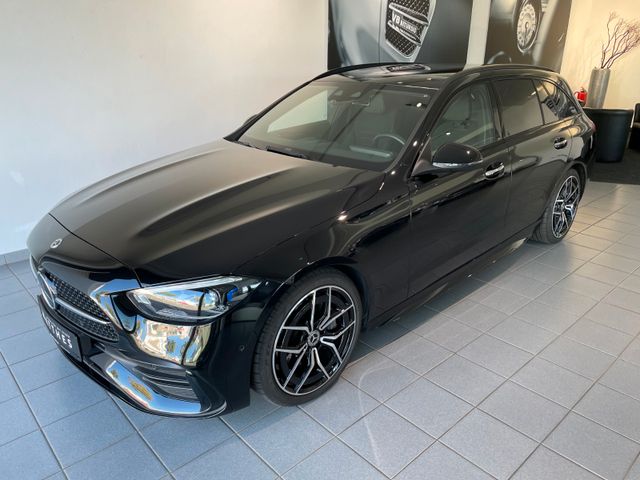 Fahrzeugabbildung Mercedes-Benz C 300 d T/AMG/Digital Light/AHK/Pano/19"