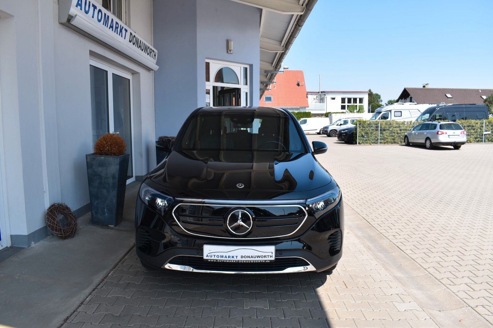 Mercedes-Benz EQB 250+ Progressiv Distronic Advanced+ LED imagem 3