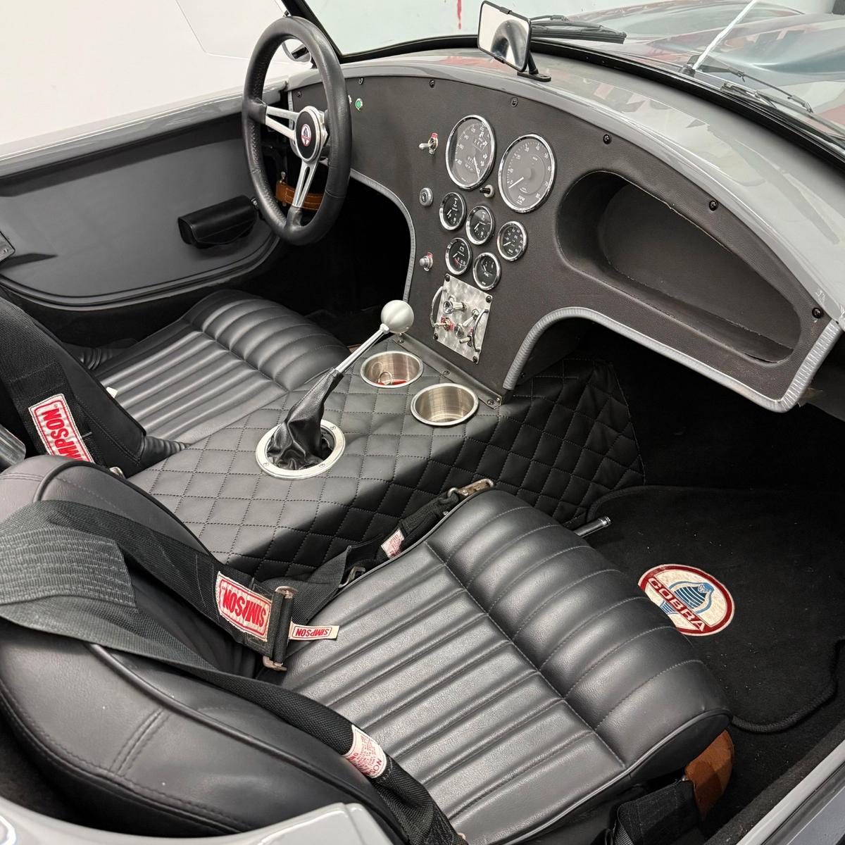 Cobra Factory Five Cobra/302cui/Edelbrock/Unfallfrei