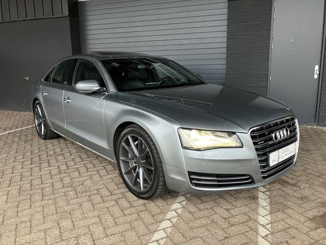 Audi A8 4.2 TDI QUATTRO MAX VOLL