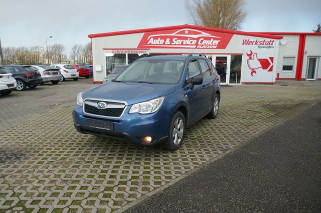 Subaru Forester 2.0  4x4 Sommer & Winterräder