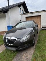 Lancia delta 06/27 TÜV - Lancia Delta aus 2008