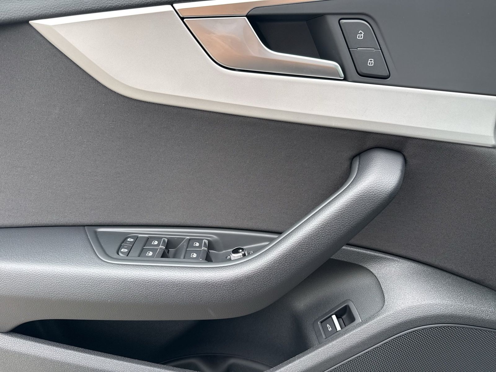 Audi A4 - Bild 17