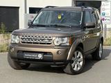 Land Rover Discovery TDV6 HSE*Kamera*Leder*4x4*Bi-Xenon*AHK - Land Rover Discovery in Nürnberg