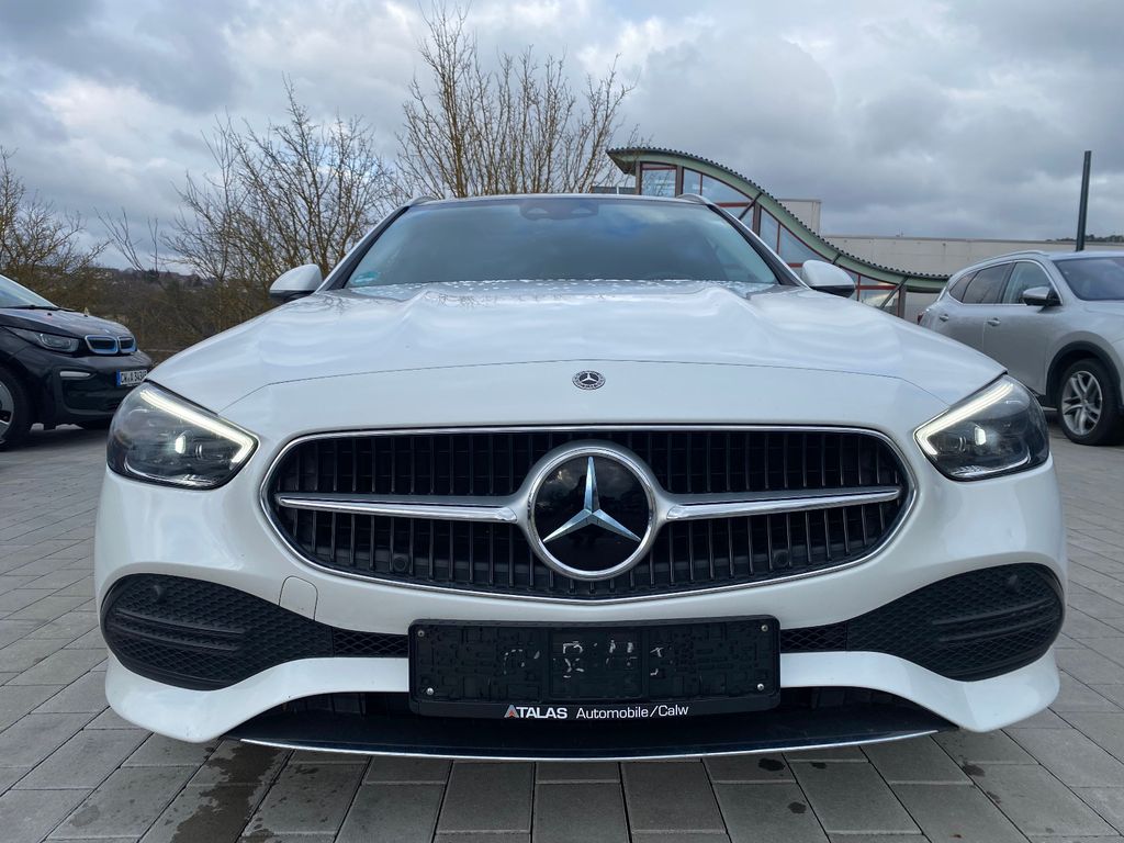 Mercedes-Benz C 220