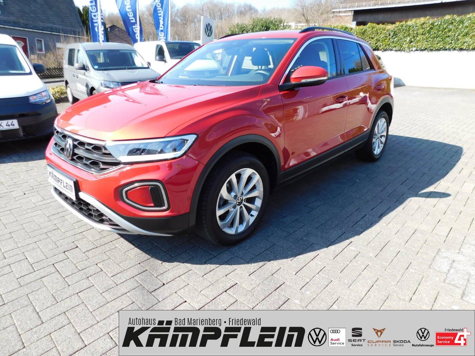 Volkswagen T-Roc Life 1.5TSI DSG NAV LED SHZ ACC CAM KESSY