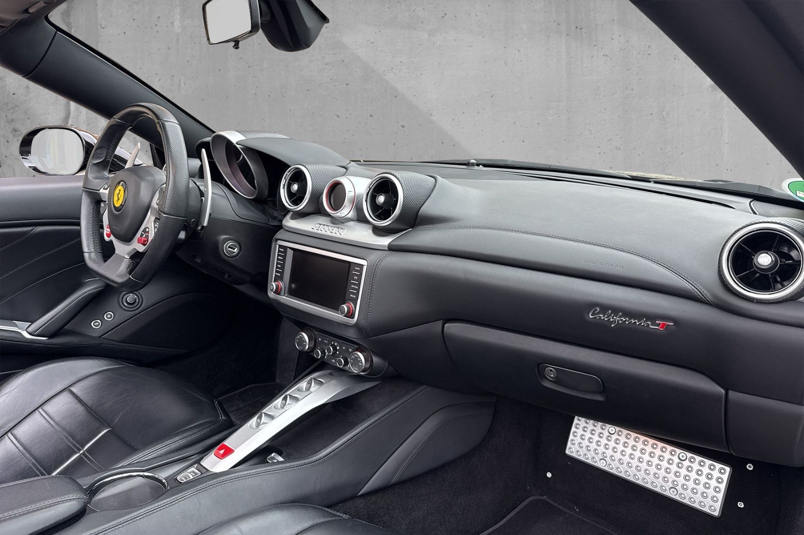 Fahrzeugabbildung Ferrari California T*All Black*