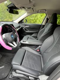 2025 BMW IX2 照片 9
