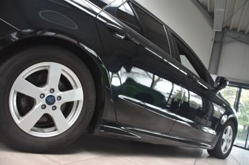 Ford Mondeo - 4