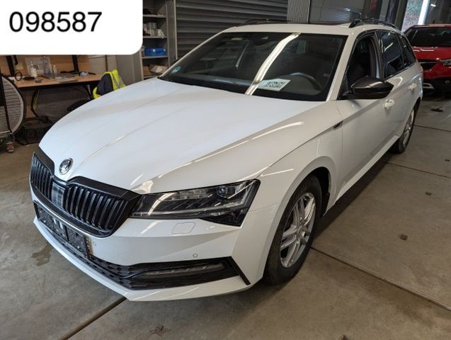 Skoda Superb SportLine FACELIFT/LED+/VIRTUAL/ACC+/PANO