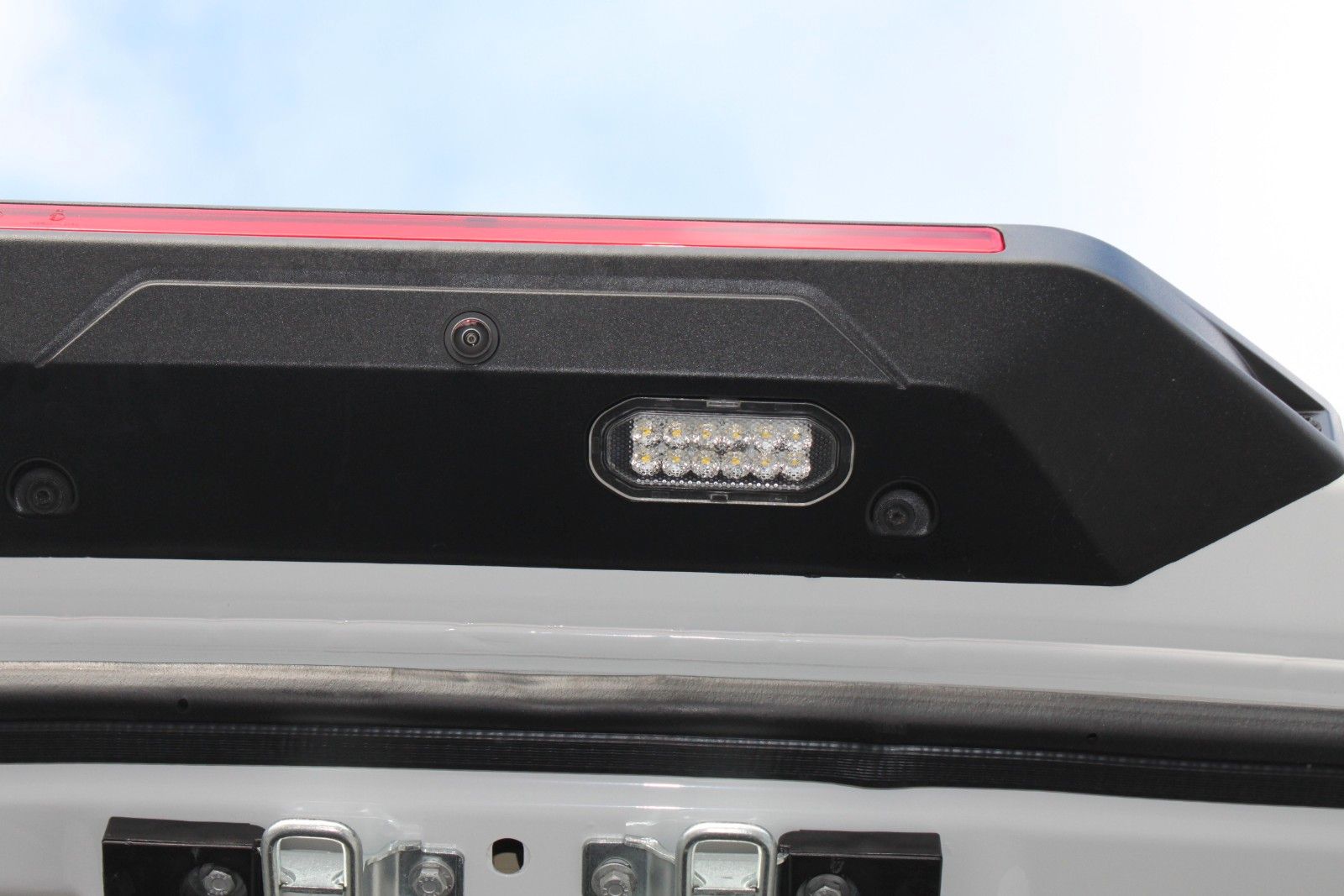 Fahrzeugabbildung Iveco Daily Kasten 35S16 Holzboden/Verkleidung/Airline