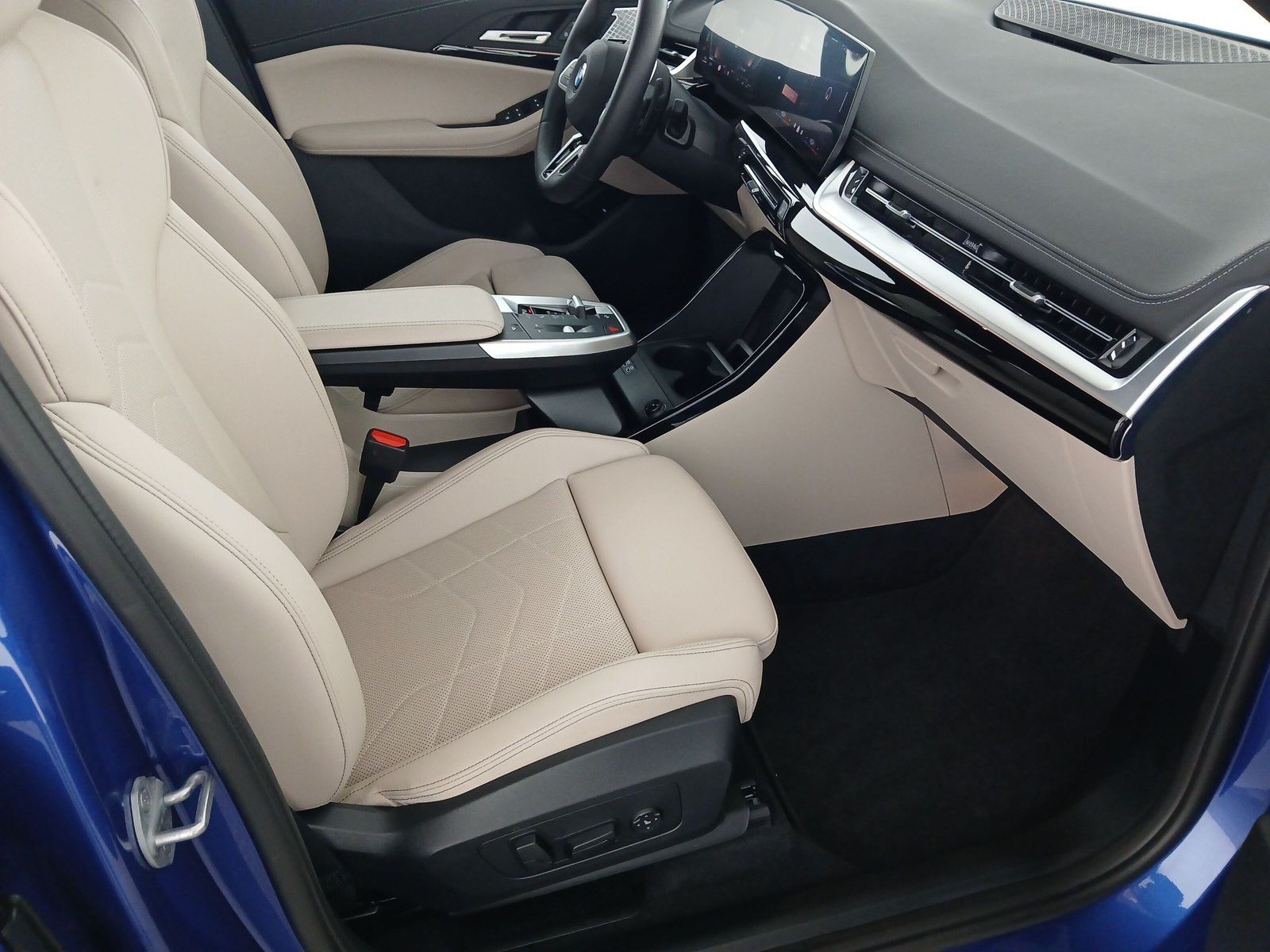 BMW 220 Active Tourer - Bild 9