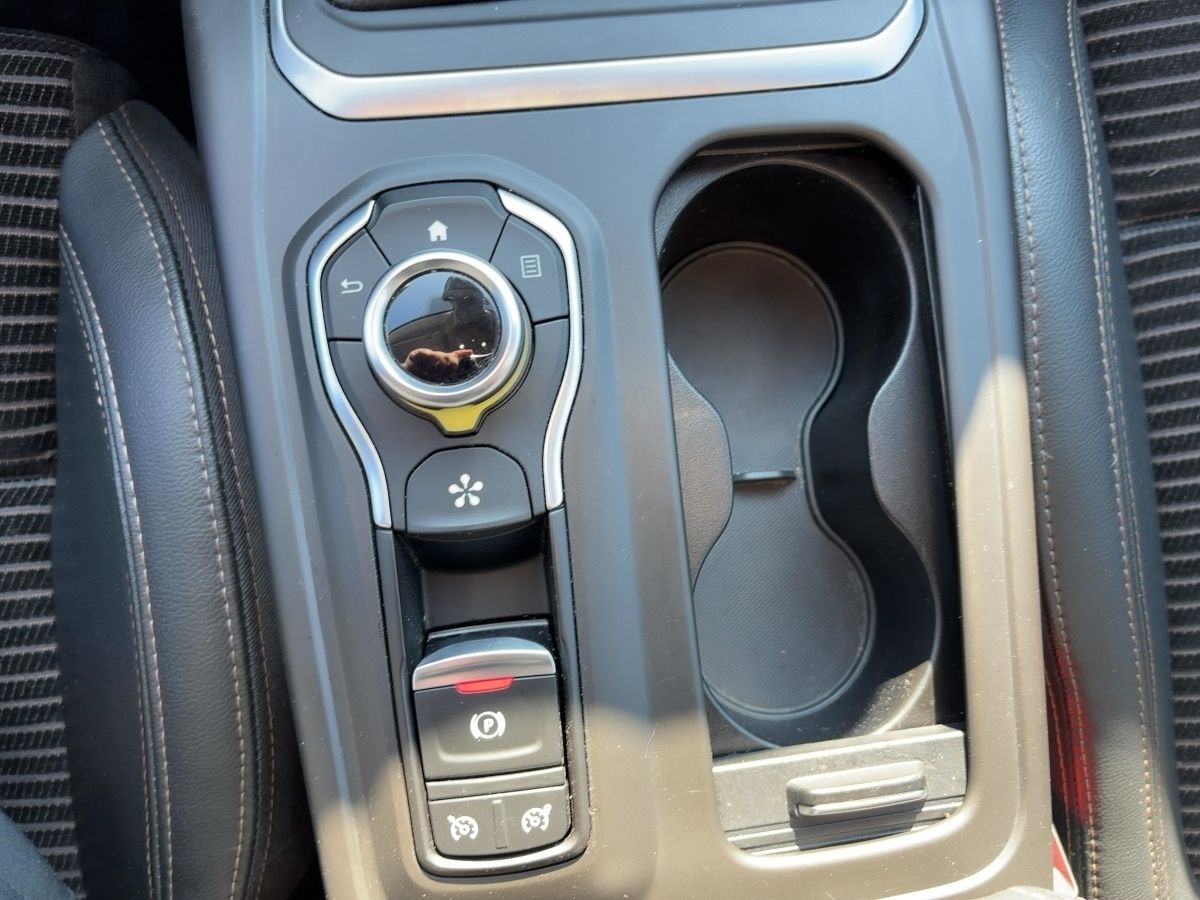 Fahrzeugabbildung Renault Talisman Grandtour Intens 150 EDC el. Heckklappe