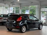 Ford Fiesta Titanium*KLIMAAUT.*PDC*BLUET.*USB/AUX*TÜV - gebrauchte Ford Fiesta aus dem Jahr 2011
