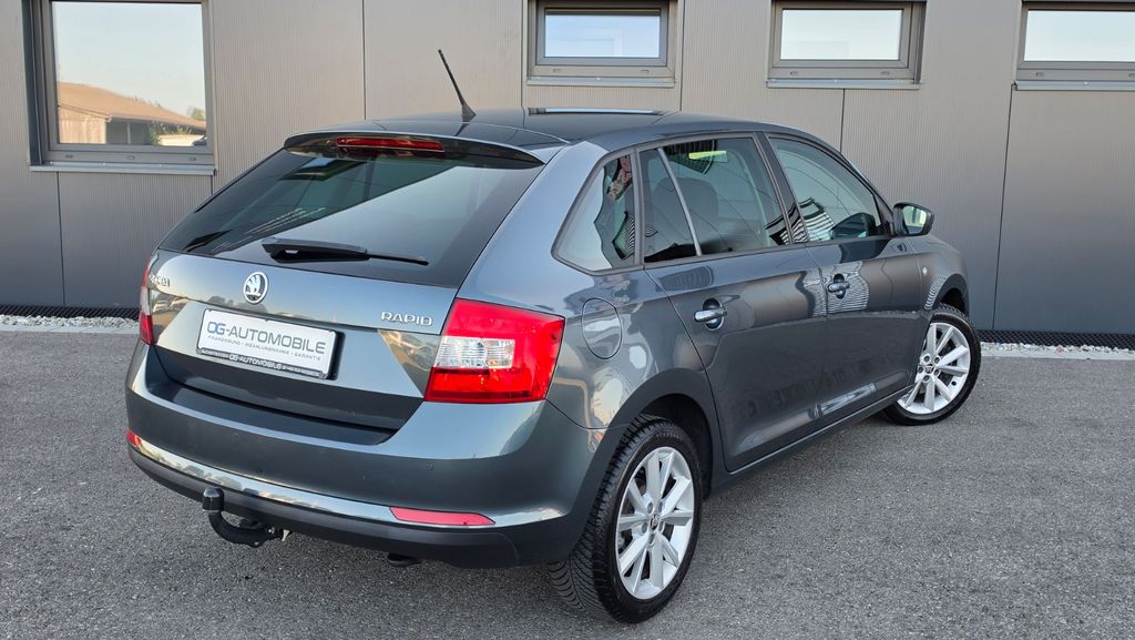 Spaceback 1.2 TSI AHK SHZ PDC Tempomat