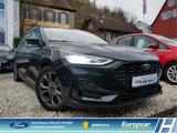Ford Focus Turnier ST-Line X Navi LED ACC 1.Hand dig. - Ford Focus Gebrauchtwagen in Hamburg