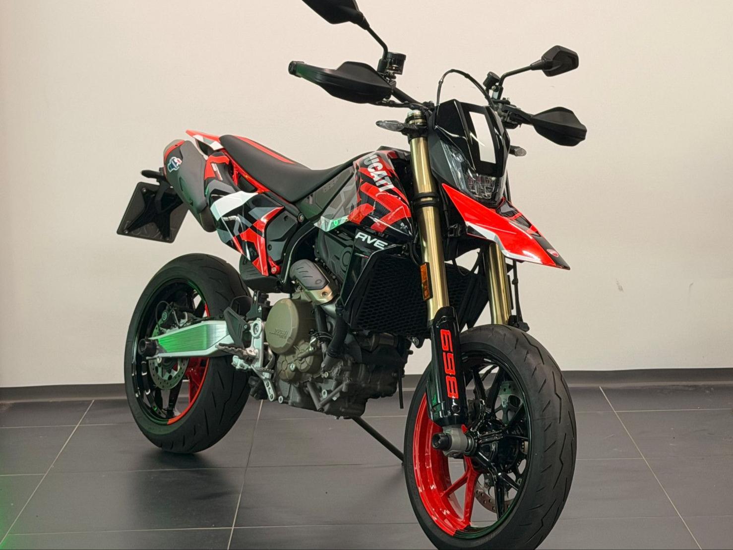 Ducati Hypermotard 698 RVE