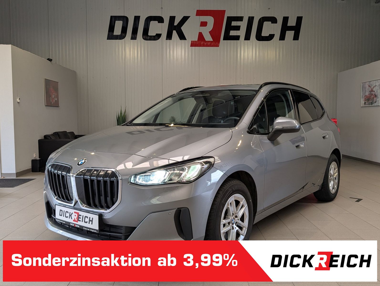 Fahrzeugabbildung BMW 218 Active Tourer d AHK Pano Cam Travel-Paket