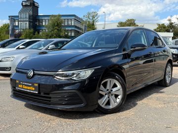 Volkswagen Golf - 1