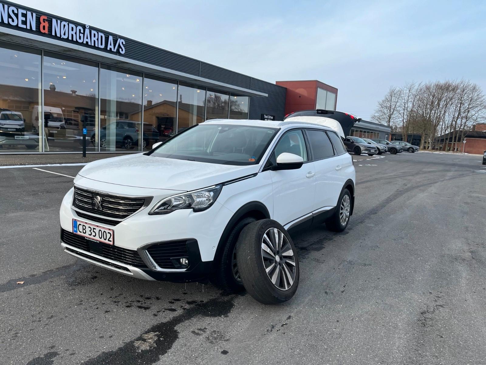 Peugeot 5008 Allure, 2 X Wheels, 7 sitzer