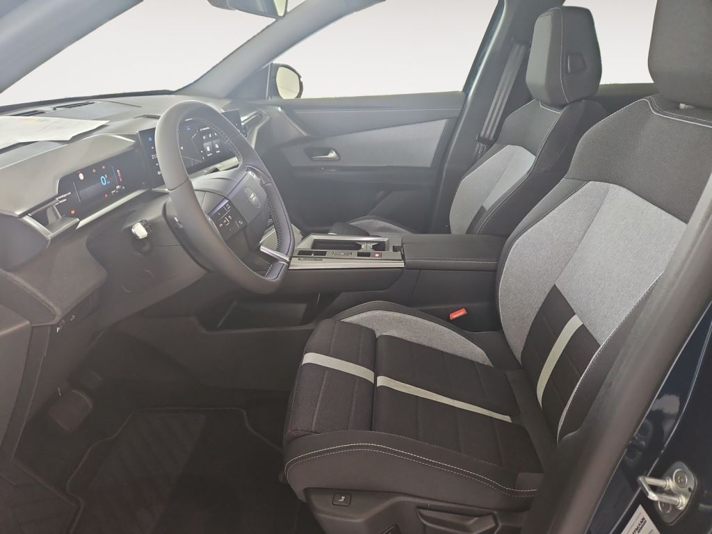 Fahrzeugabbildung Opel Grandland 1.2 DI Hybrid 48 V AT Edition