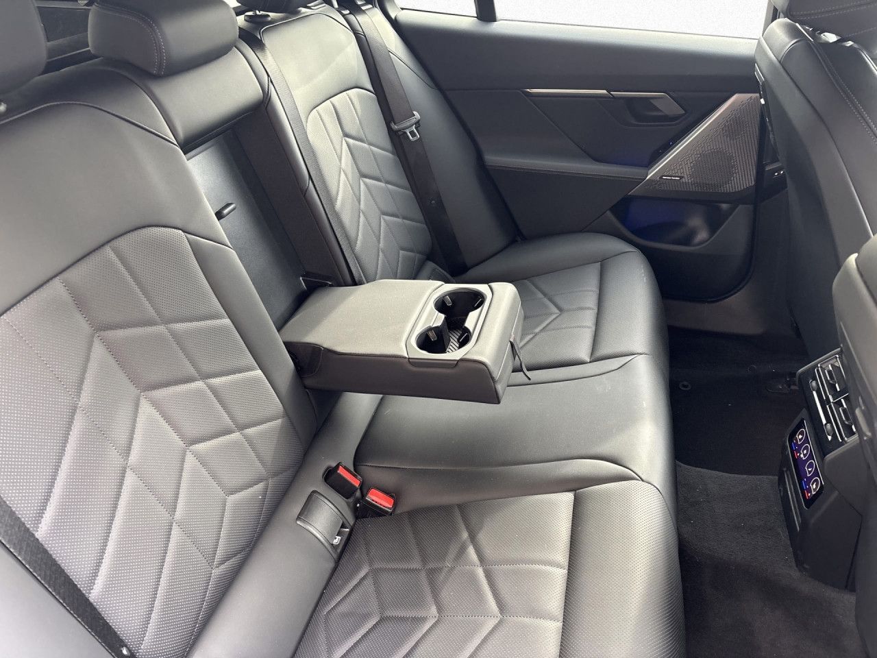 BMW 520 - Bild 14