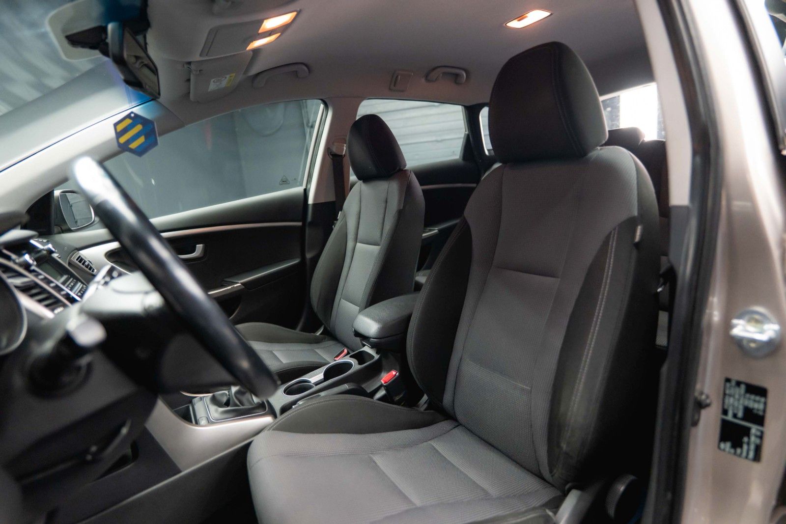 Fahrzeugabbildung Hyundai i30 cw blue Trend | 1.Hand | LED | AHK | LHZ