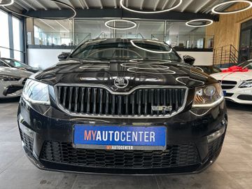 Skoda Octavia Combi RS *BiXenon*Navi*AHK*
