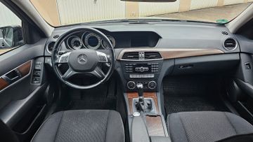 Mercedes C 220 - 10